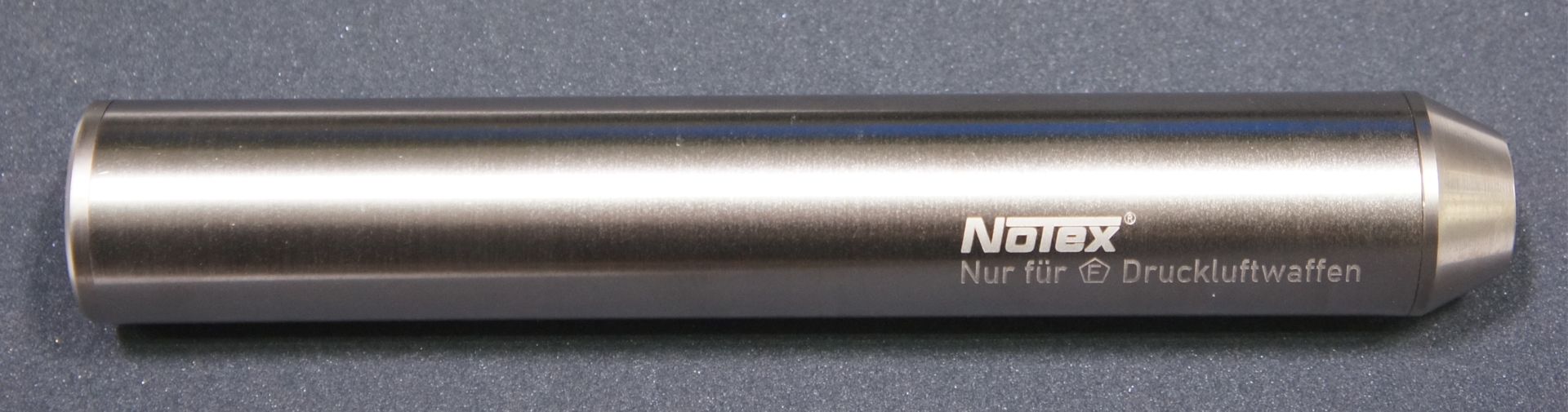 vernickelter Schalldmpfer der Marke Notex fr Druckluftwaffen im Kal. 4,5  und 5,5mm mit Laufgewinde Halbzoll UNF20