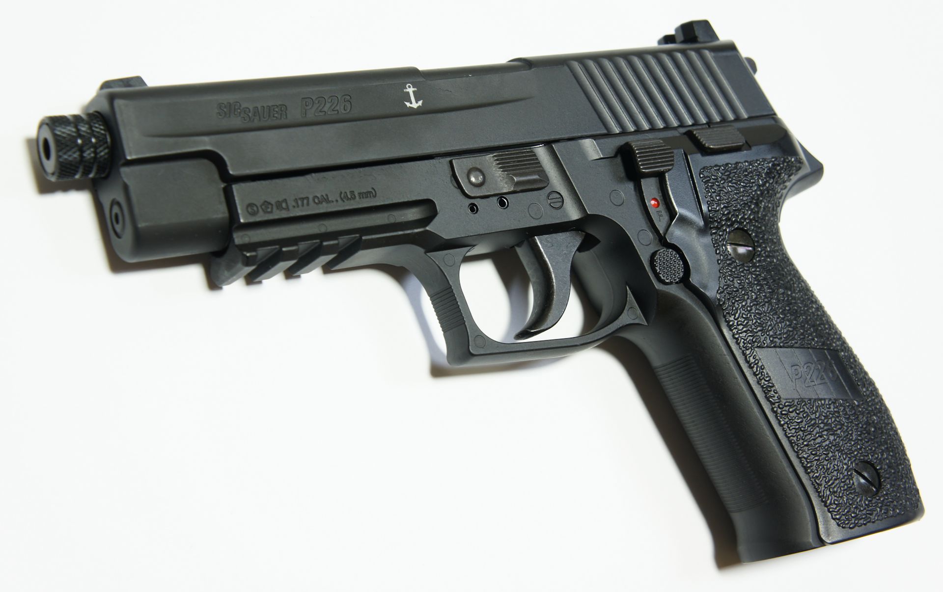 SIG P226 CO2-Pistole - 4,5 mm Laufgewinde und Mndungamutter