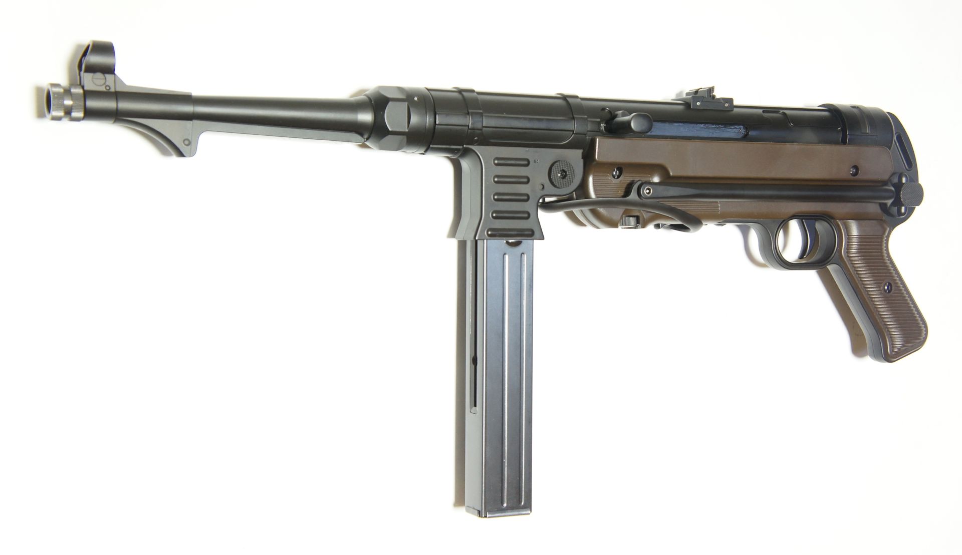 Die CO2 Pistole Legends MP-German ist ein hochwertiger, originalgetreuer Nachbau der legendären CO2 Maschinenpistole aus dem Hause Umarex.