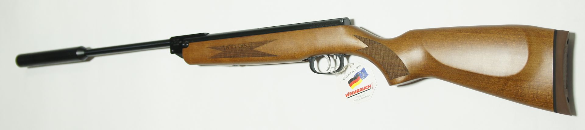 Luftgewehr Weihrauch HW 30 K (S) mit aufgeschraubtem <a href=1168812.htm>Schalldmpfer</a>