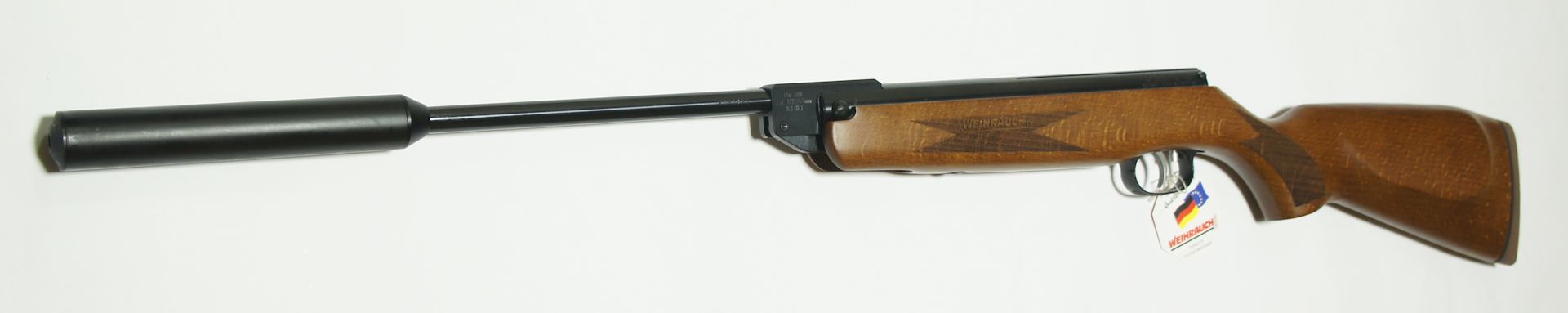 Luftgewehr Weihrauch HW 30 K (S) mit aufgeschraubtem <a href=1168812.htm>Schalldmpfer</a>