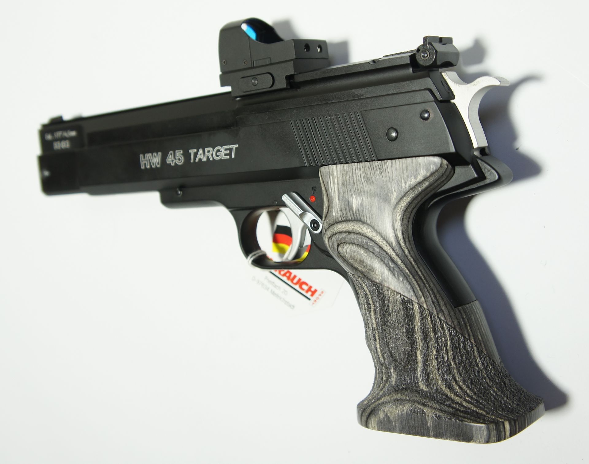 HW 45 Target RTU, Kaliber 4,5mm mit Reflexvisier. 