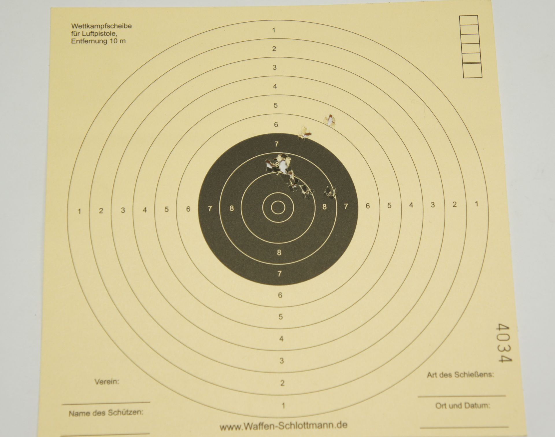 noch ein Trefferbild auf 10m mit 10 Schu <a href=1172019.htm>H&N Baracuda Match</a> vom gleichen Tag.