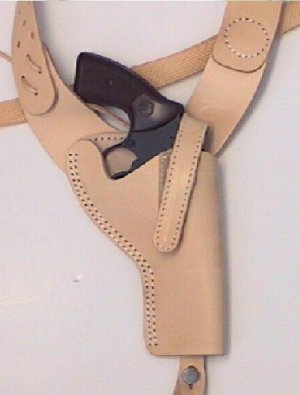 Anwendungsbeispiel Schulterholster fr Revolver