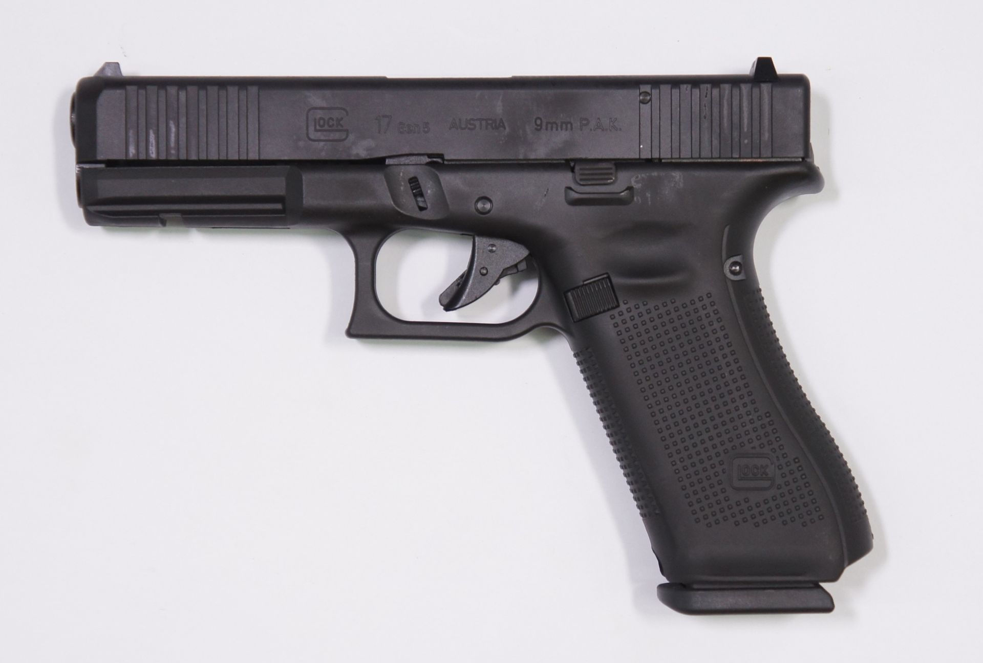 Glock 17 Gen5, Gaspistole in schwarz