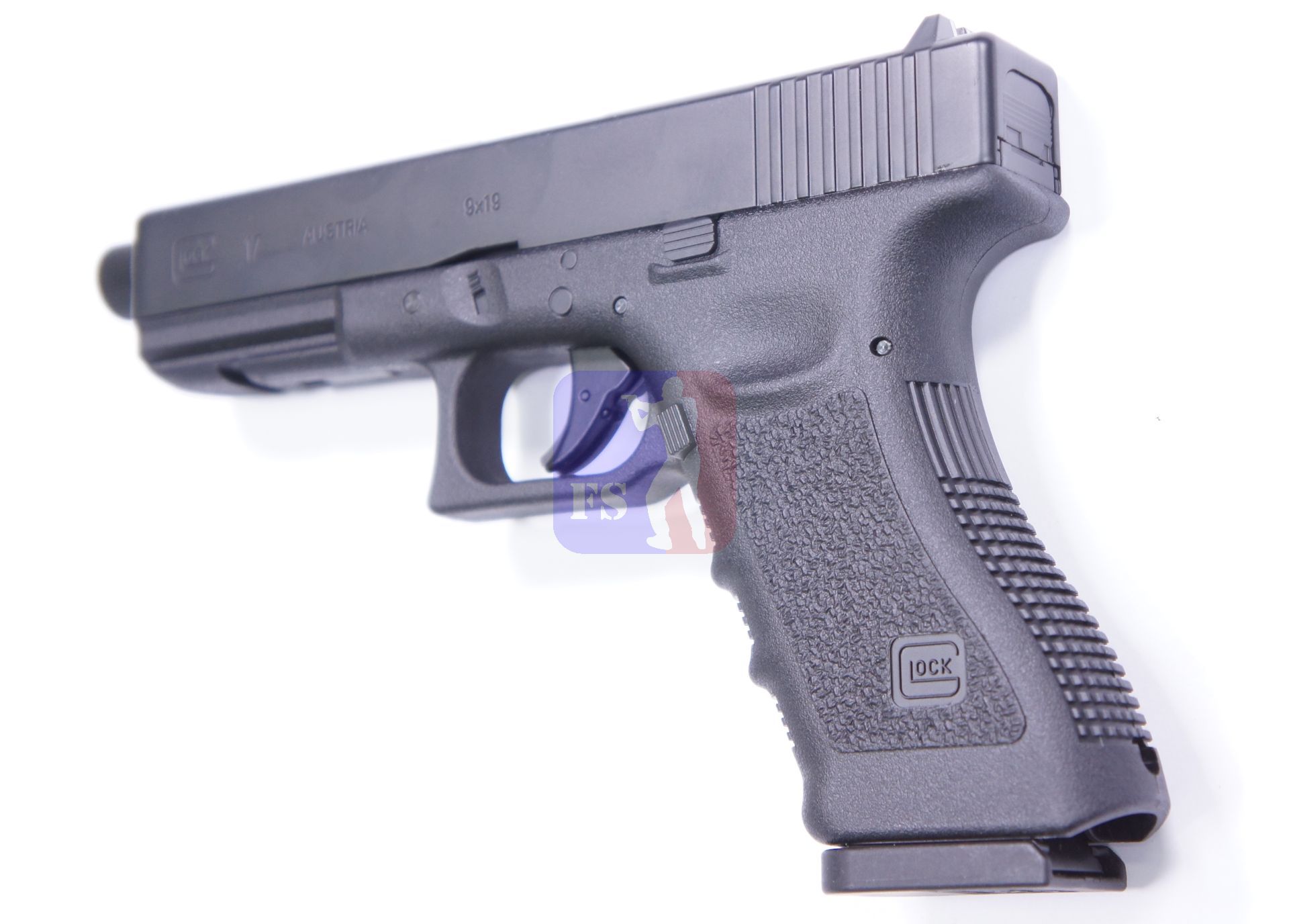 GLOCK 17 als CO2 Pistole ist aus allen Blickwinkeln sehr originalgetreu