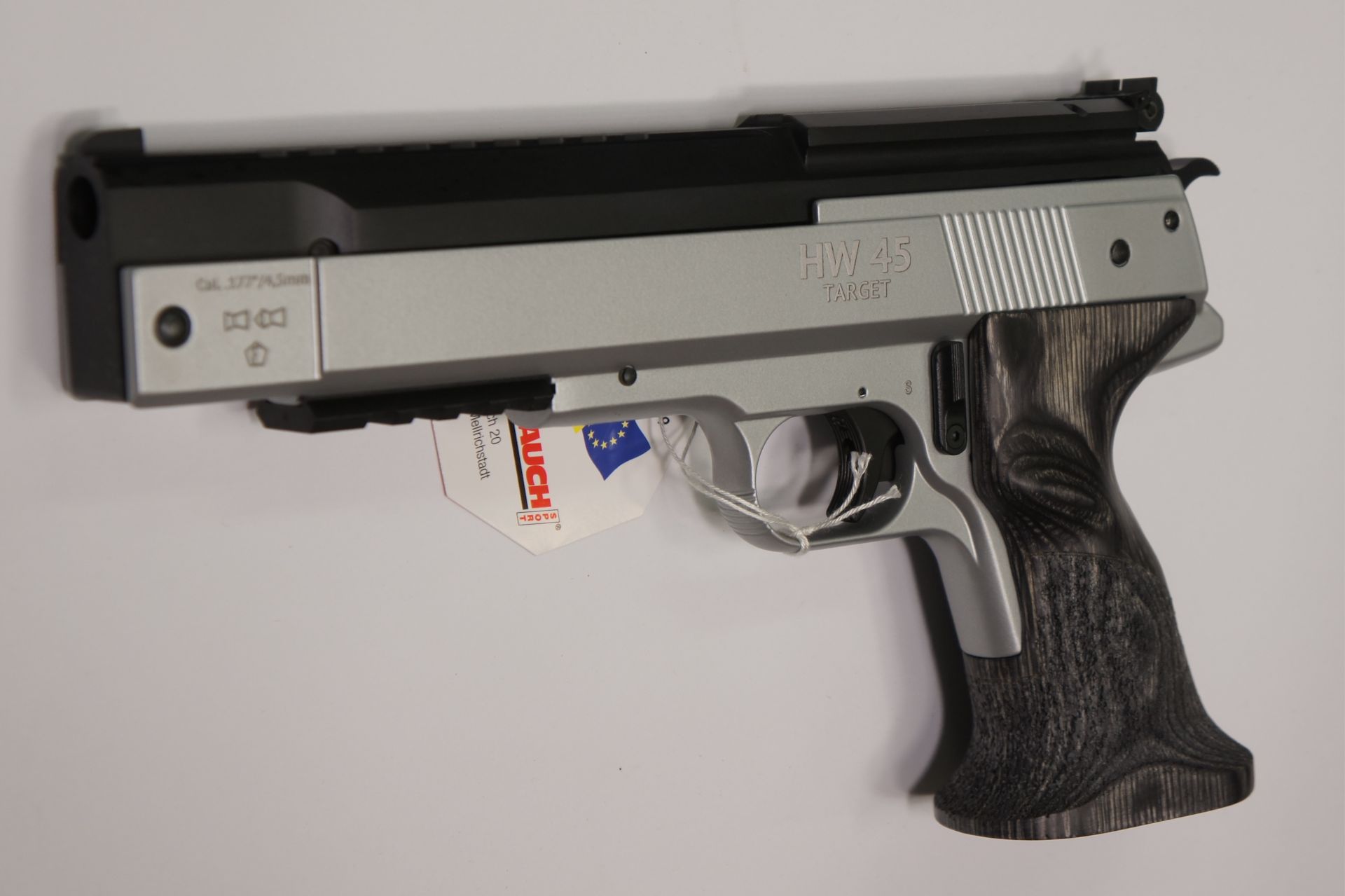 Nur hier wird Ihnen die HW 45 Target im Kaliber 4,5mm angeboten. 