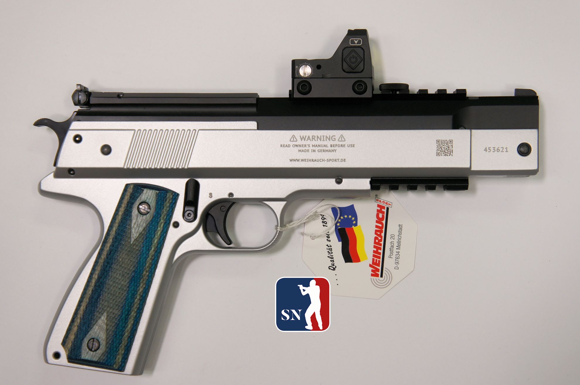 Montagebeispiel f�r ein Optik- Set mit extra angepasster Montageschiene