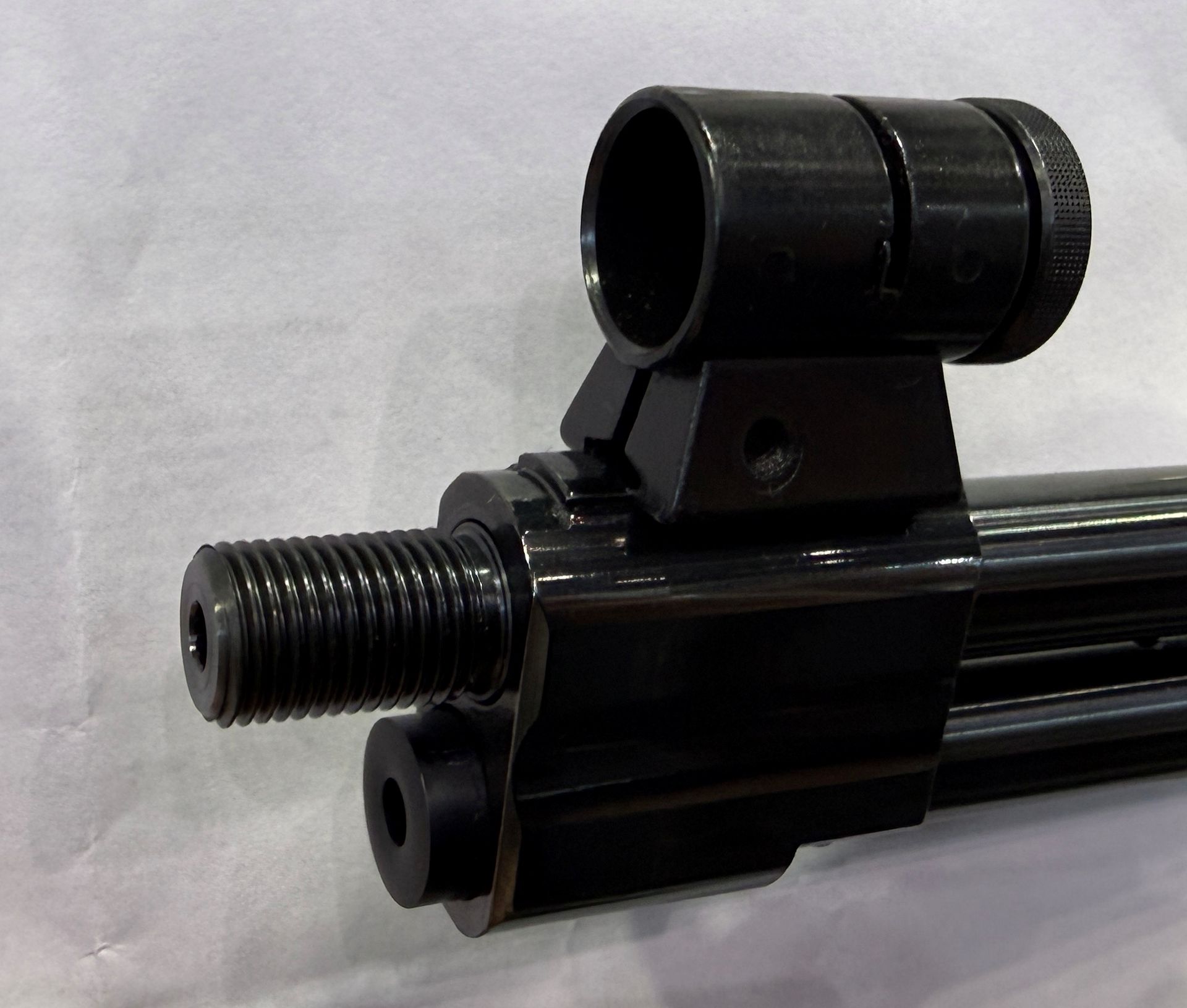 Details zum Luftgewehr Weihrauch HW 57 mit Laufgewinde f�r Schalld�mpfer und neuer Korntr�ger Weihrauch