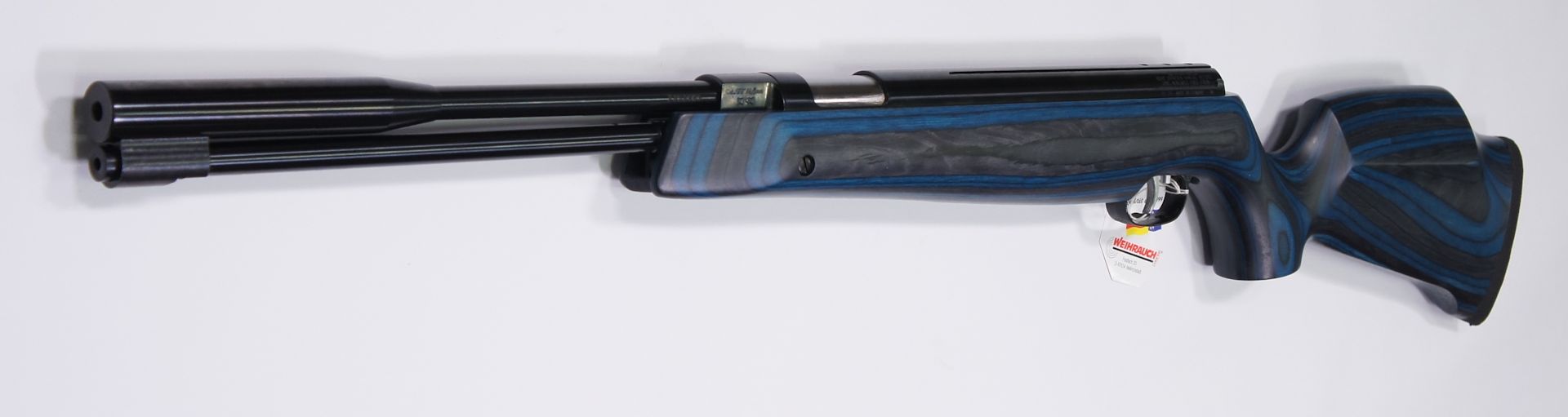 Weihrauch HW97 mit Schaft aus blauem Schichtholz 
