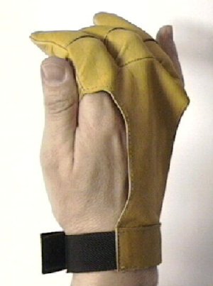 Handschuh- Fingerschutz für die drei relevanten Finger des Bogenschützen