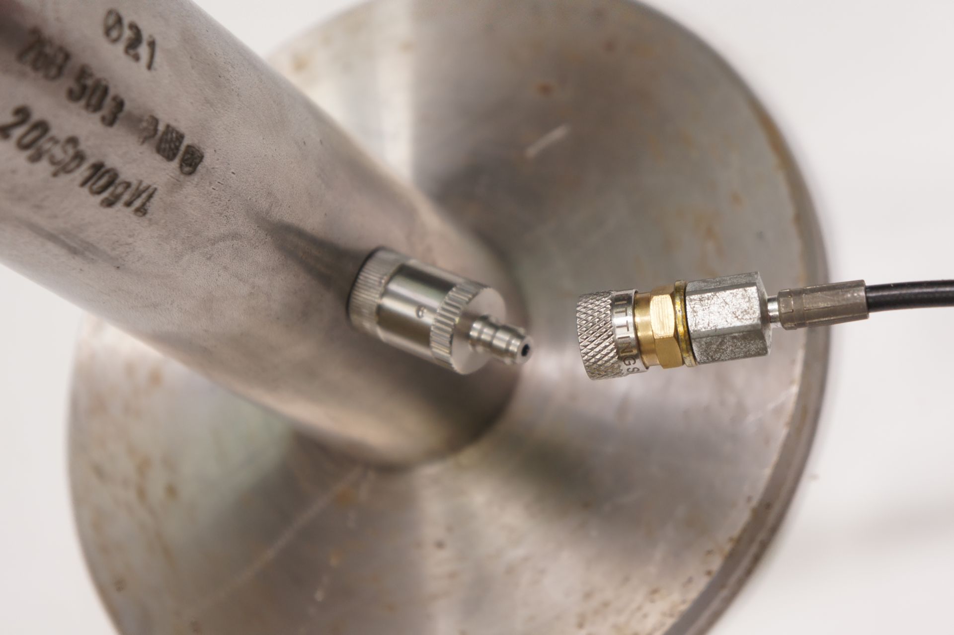 Ausblasadapter mit Anschluss Foster 8mm zum Anzündsystem G3 Ausblasadapter mit Anschluss Foster 8mm zum Anzündsystem G3