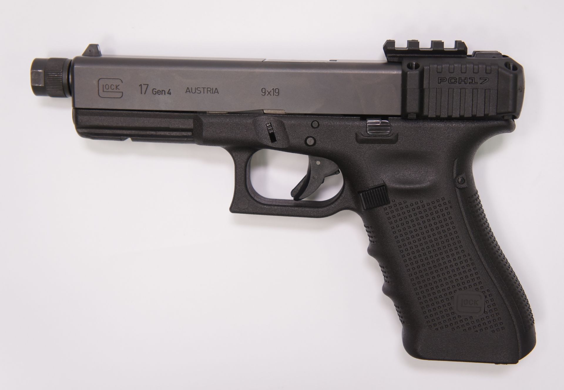 Montagebeispiel RECOVER Durchladehebel an Glock 17