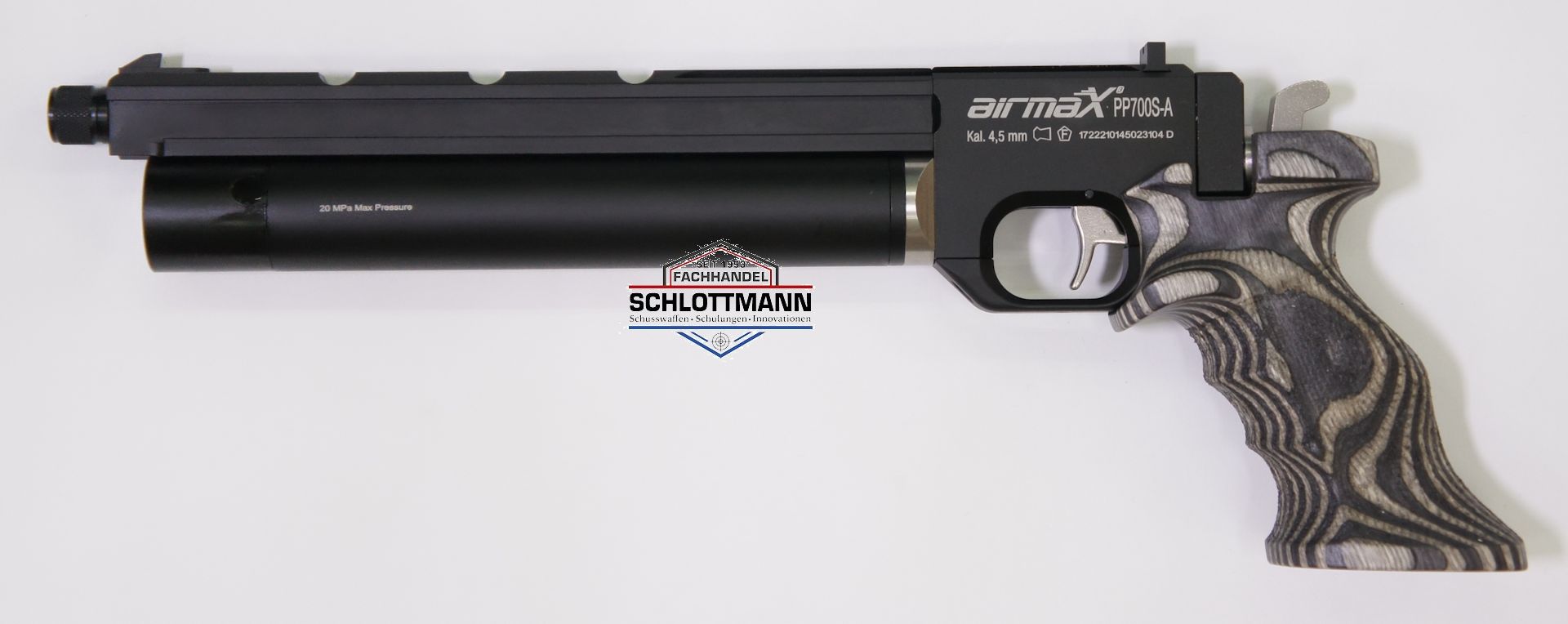 Montagebeispiel mit Luftpistole airmaX PP700S-A und eingebautem  <a href=1165840.htm>Schalldämpferadapter </a>